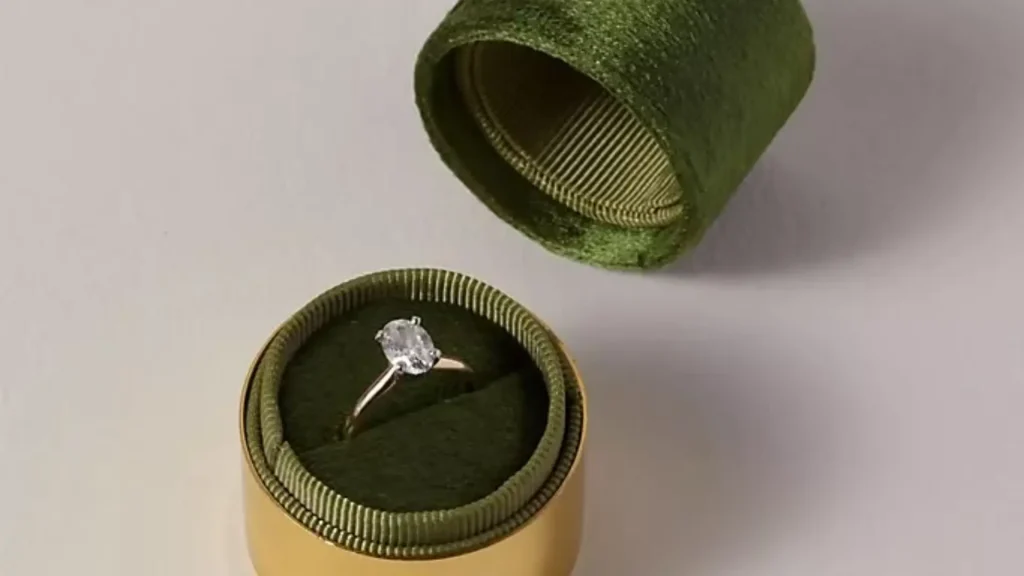 velvet ring box