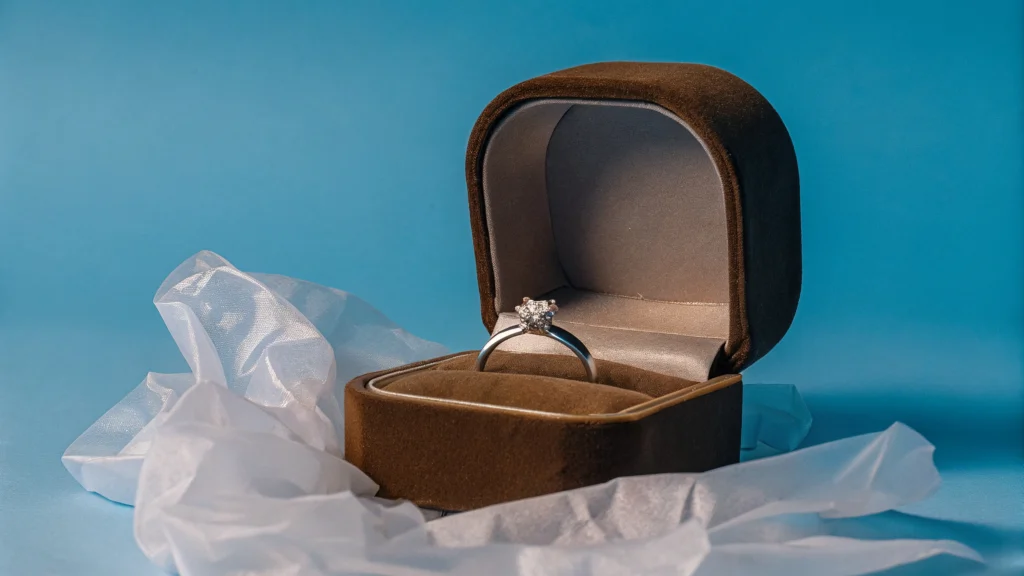 wedding engagement ring box