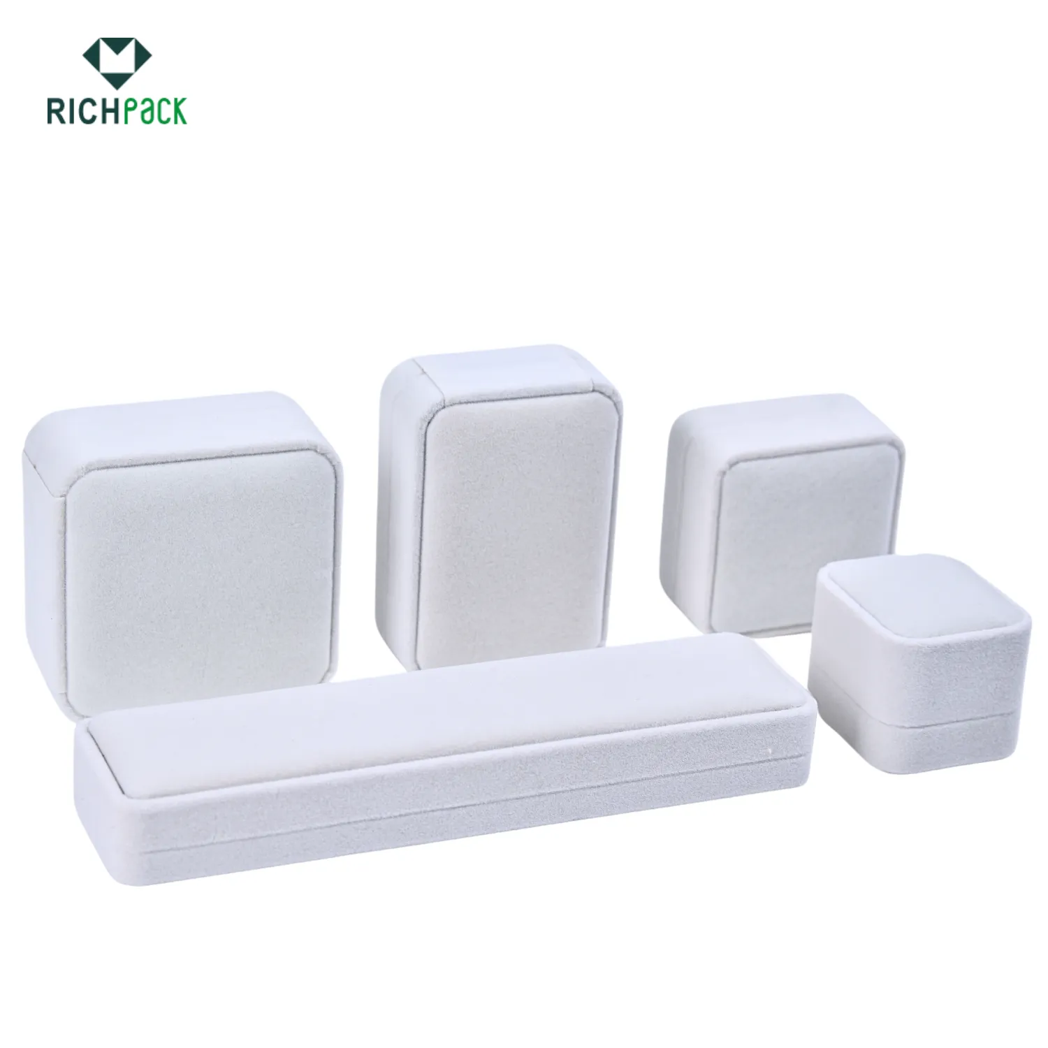white velvet jewelry boxes 003