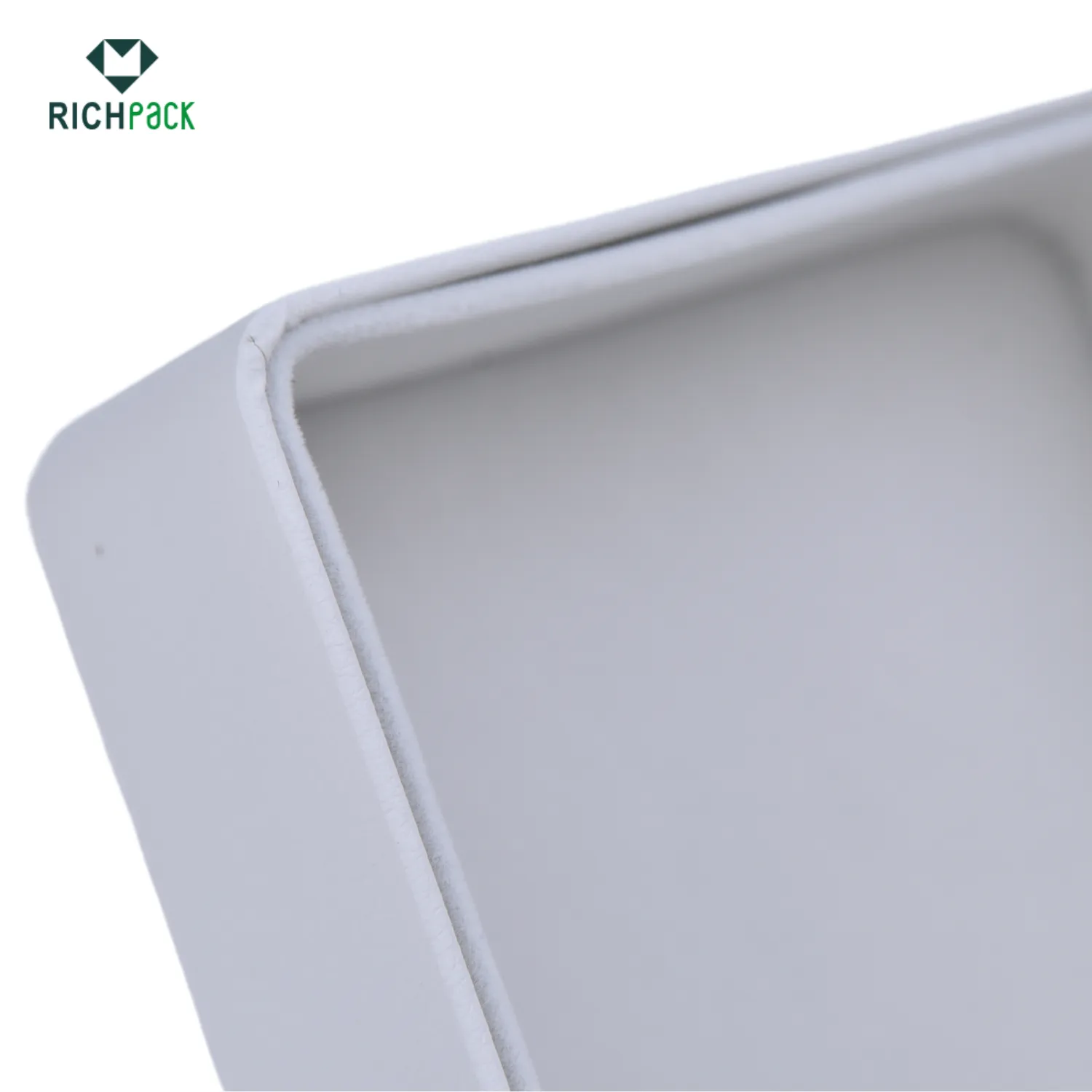 white watch box 005