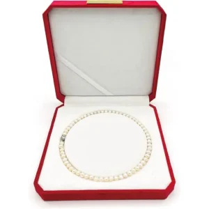 Minimalist Luxury Jewelry Box with Custom Red Velvet, Matte Finish & Inserts | Wholesale by Richpack - Minimalist Luxury jewelry box 2