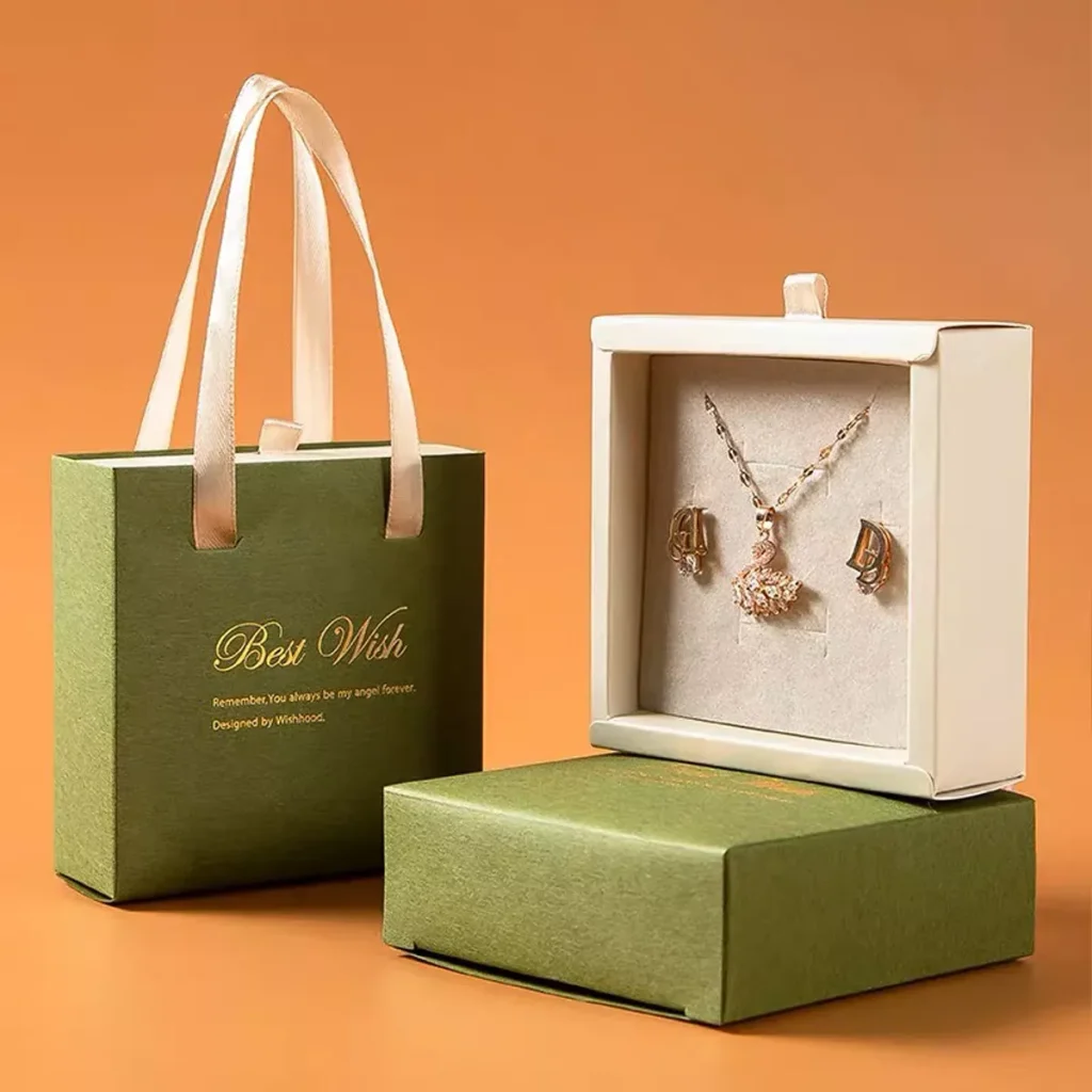 green jewelry packaging set with bag