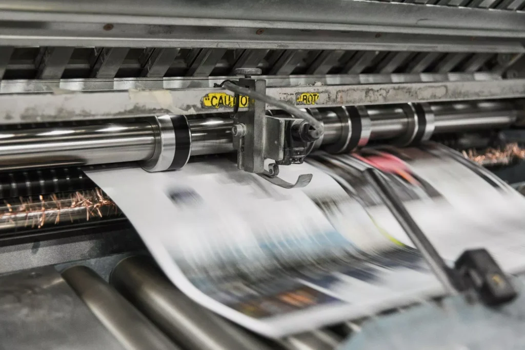 printing press in action paper printing