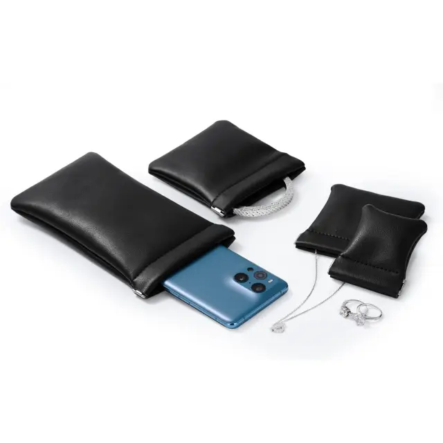 Box for Storing Watches Black – Luxury Packaging by Richpack - jewelry pouches for travel 3