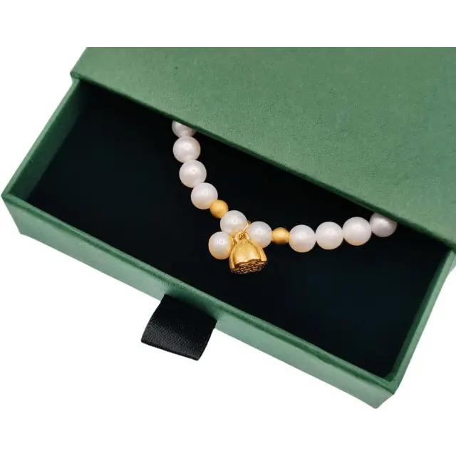 Necklace Box White Faux Leather | Custom Pendant Packaging – Richpack - necklace gift box 4