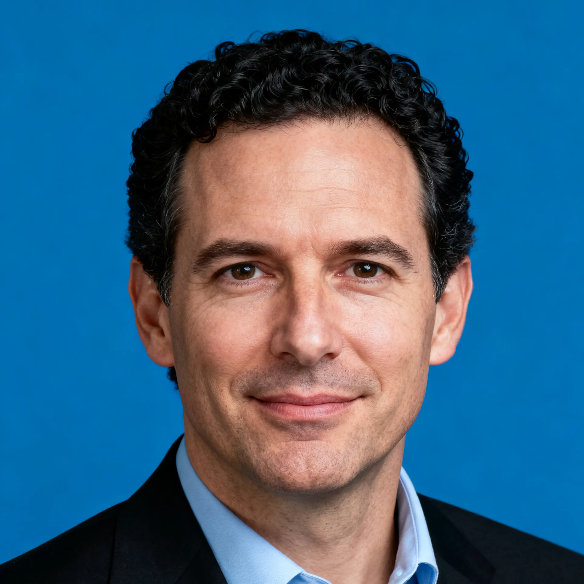 Dr. Elias Chen