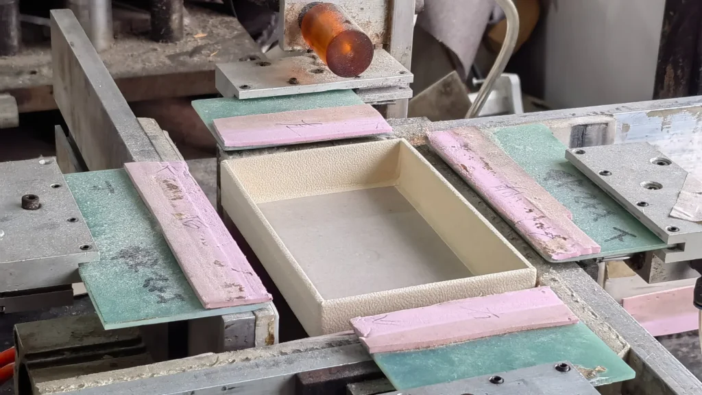 richpack jewelry packaging mold tool