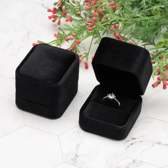 Black Velvet Ring Box for Jewelry Brands | Custom Wholesale Packaging Solutions – Richpack - black velvet ring box 4