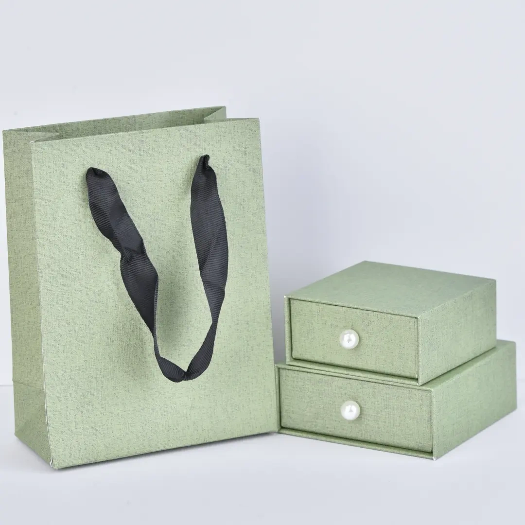 Small Green Paper Bags 12x16x6cm - Richpack | Green Cardboard Gift Bag Wholesale - Green Drawer gift Box1
