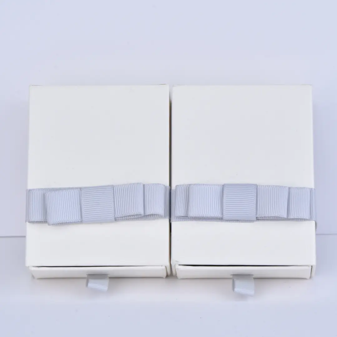 Bowknot Jewelry Box - White Bowknot Jewelry Box for Earrings, Ring & Pendant | Ready Stock Wholesale - bowknot jewelry box (4)