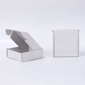 Boîtes en carton ondulé blanc en stock - Boîtes d'expédition blanches vierges et boîtes d'expédition en carton blanc - Boîte pour avion 1