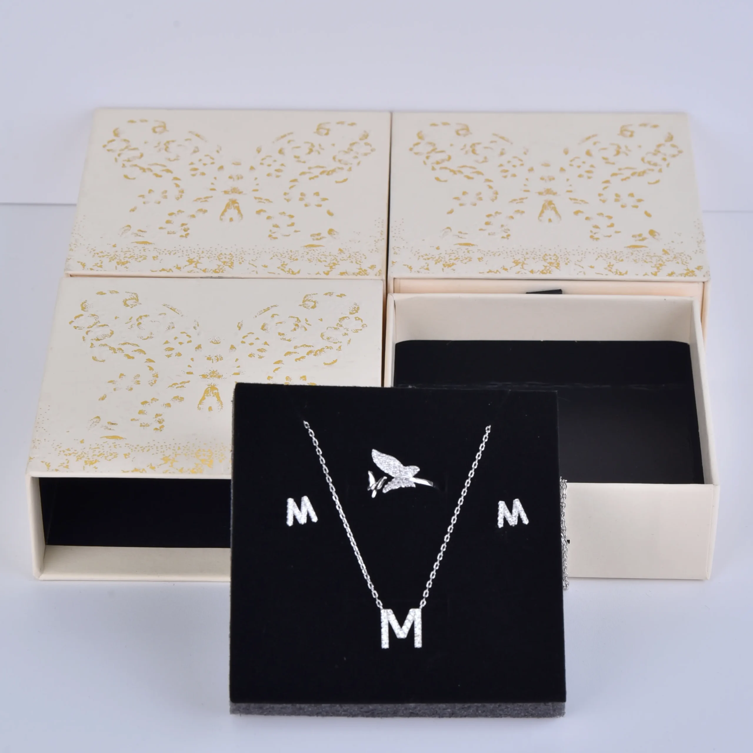 Ivory Matte Paper Gift Bags With Ribbon Handles - Custom Logo Jewelry Paper Bags (11x12x6cm) - Butterfly Design Jewelry gift Box2