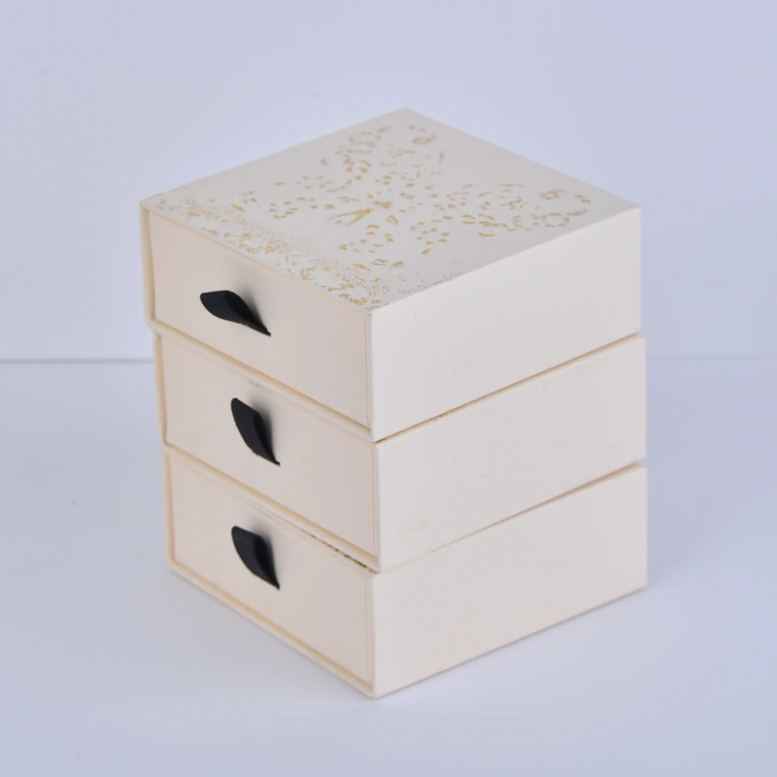 Ivory Matte Paper Gift Bags With Ribbon Handles - Custom Logo Jewelry Paper Bags (11x12x6cm) - Butterfly Design Jewelry gift Box5