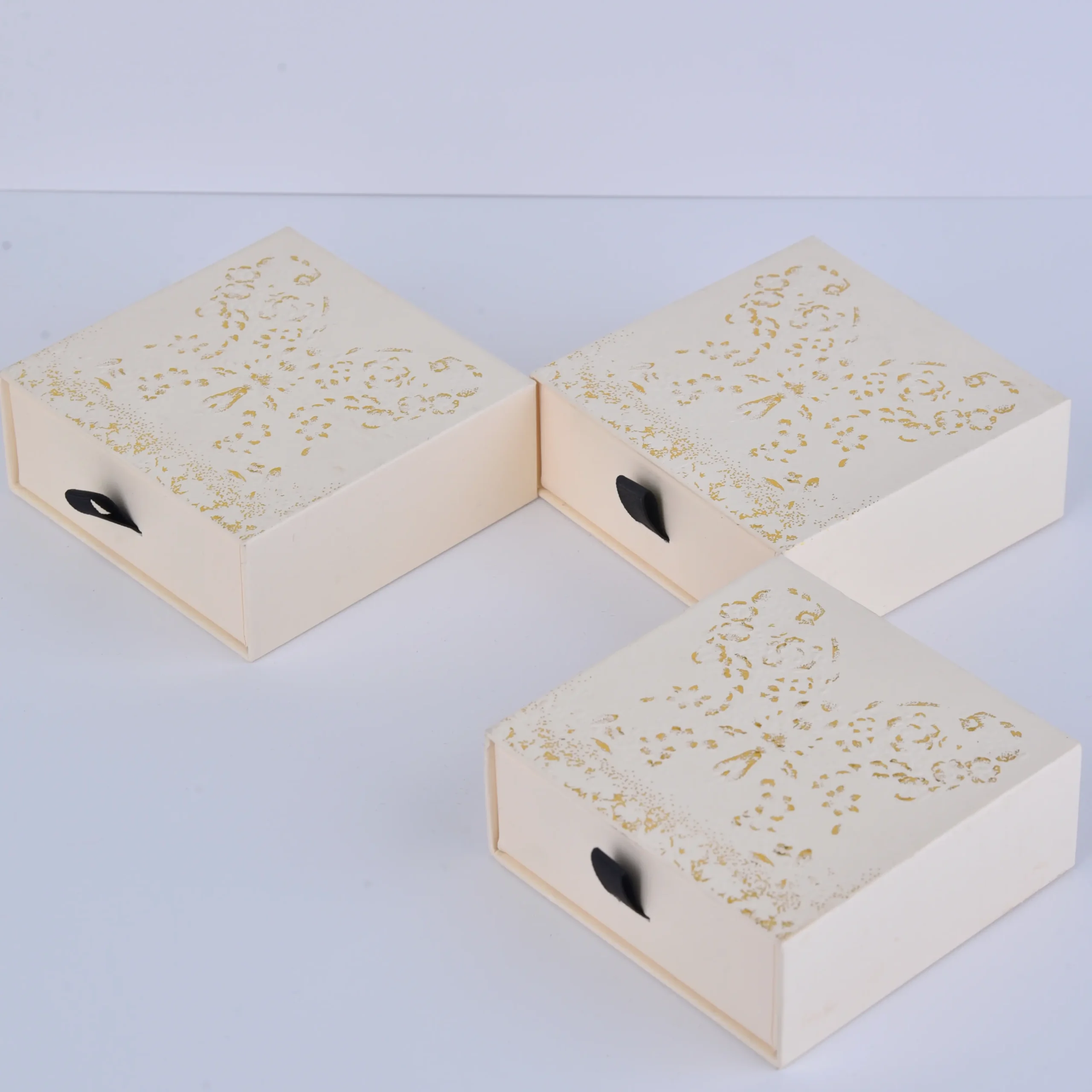 Ivory Matte Paper Gift Bags With Ribbon Handles - Custom Logo Jewelry Paper Bags (11x12x6cm) - Butterfly Design Jewelry gift Box7