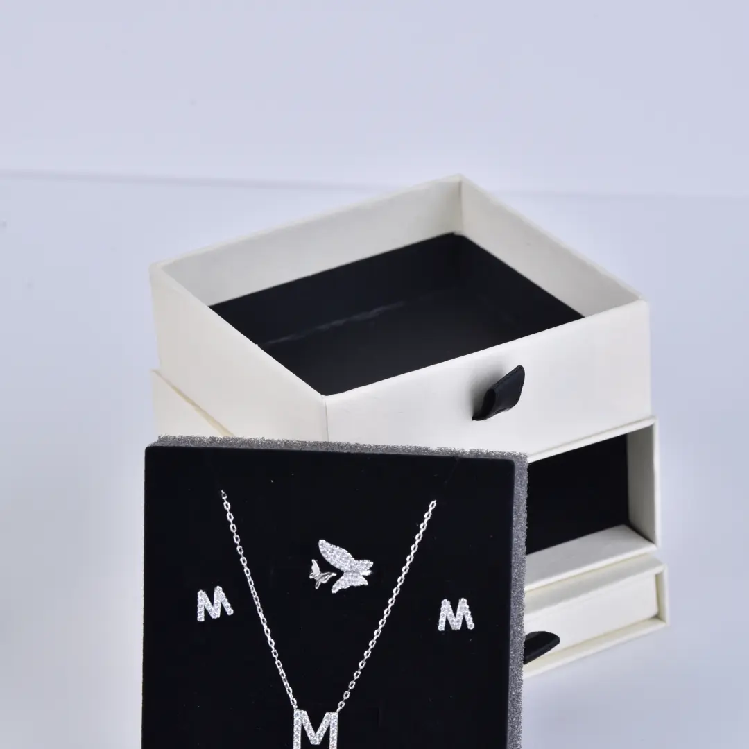 Earth White Jewelry Packaging Box - 6x6x1.7cm Sliding Gift Box with Drawer - Earth White Jewelry Packaging Box7