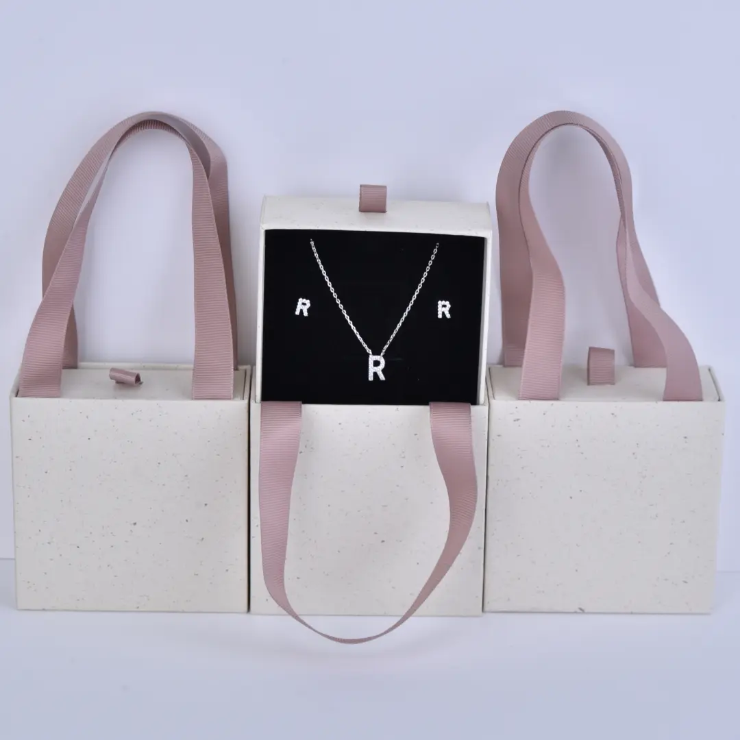 Eco Friendly Custom Paper Jewelry Box - 9x9x3.5cm Paper Pull-Out Drawer Jewelry Gift Box with Handle - Eco Friendly Custom Paper Jewelry box1