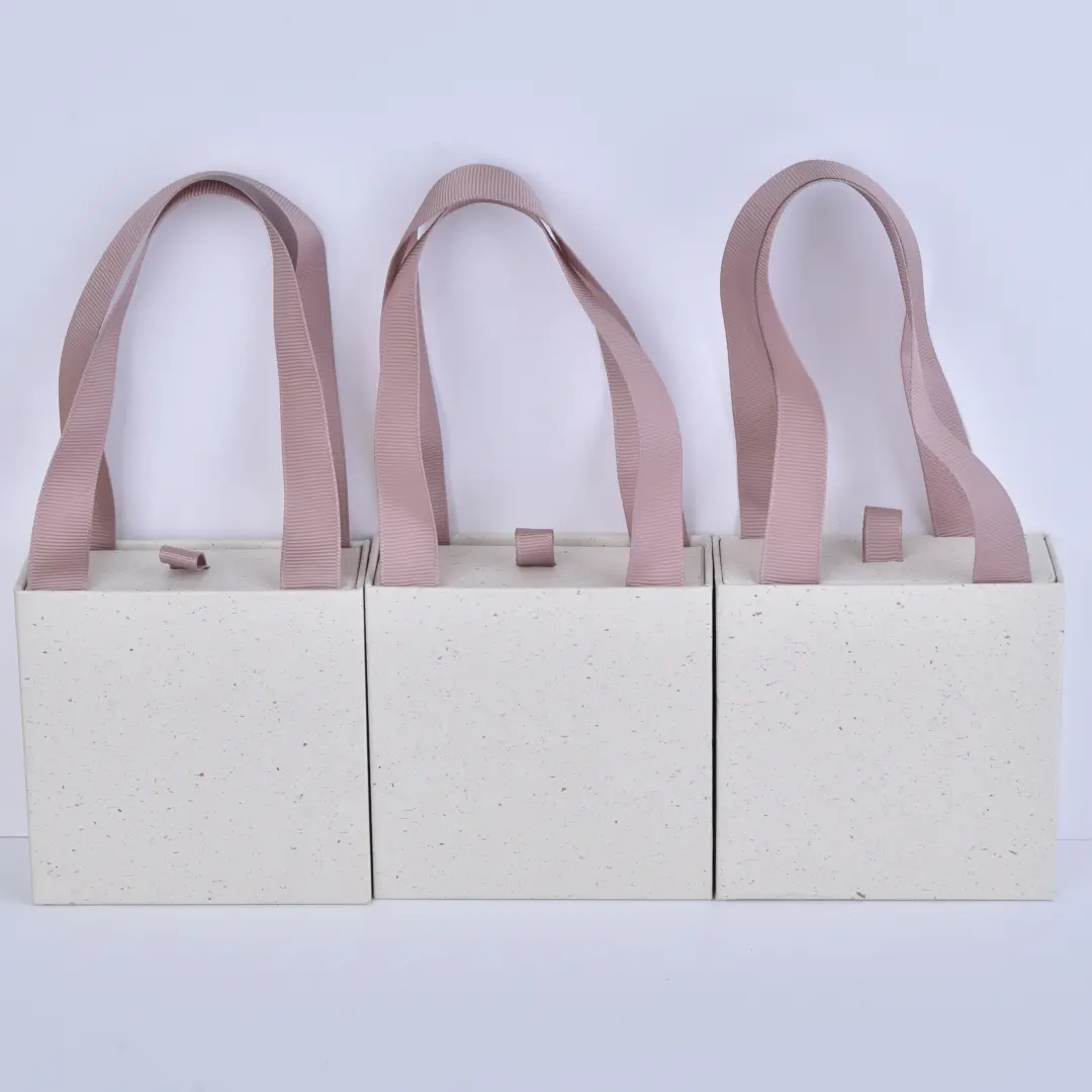 Eco Friendly Custom Paper Jewelry Box - 9x9x3.5cm Paper Pull-Out Drawer Jewelry Gift Box with Handle - Eco Friendly Custom Paper Jewelry box2
