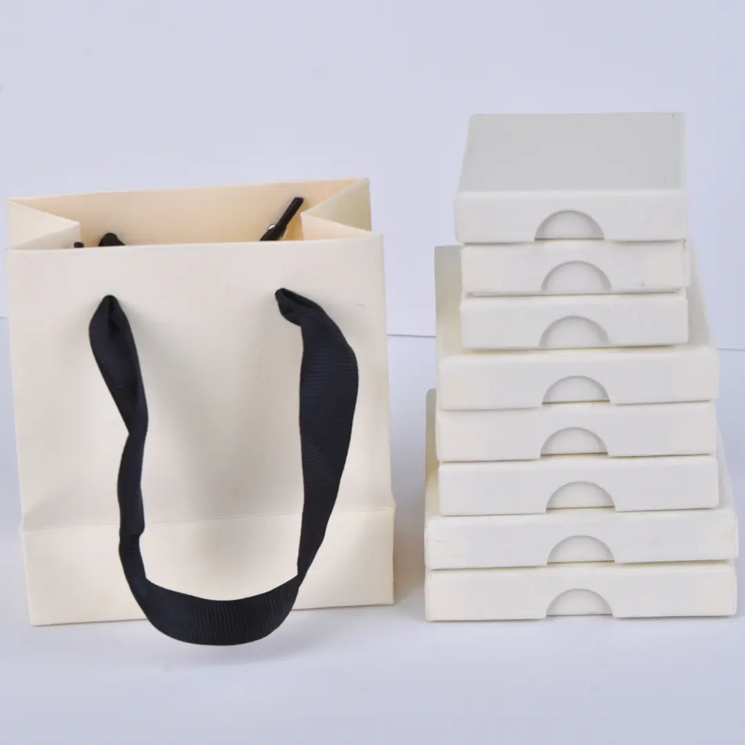 White Gift Box with Lid - Earth White 6.5x6.5cm Cotton Filled Jewelry Boxes Wholesale - White Gift Box with Lid6