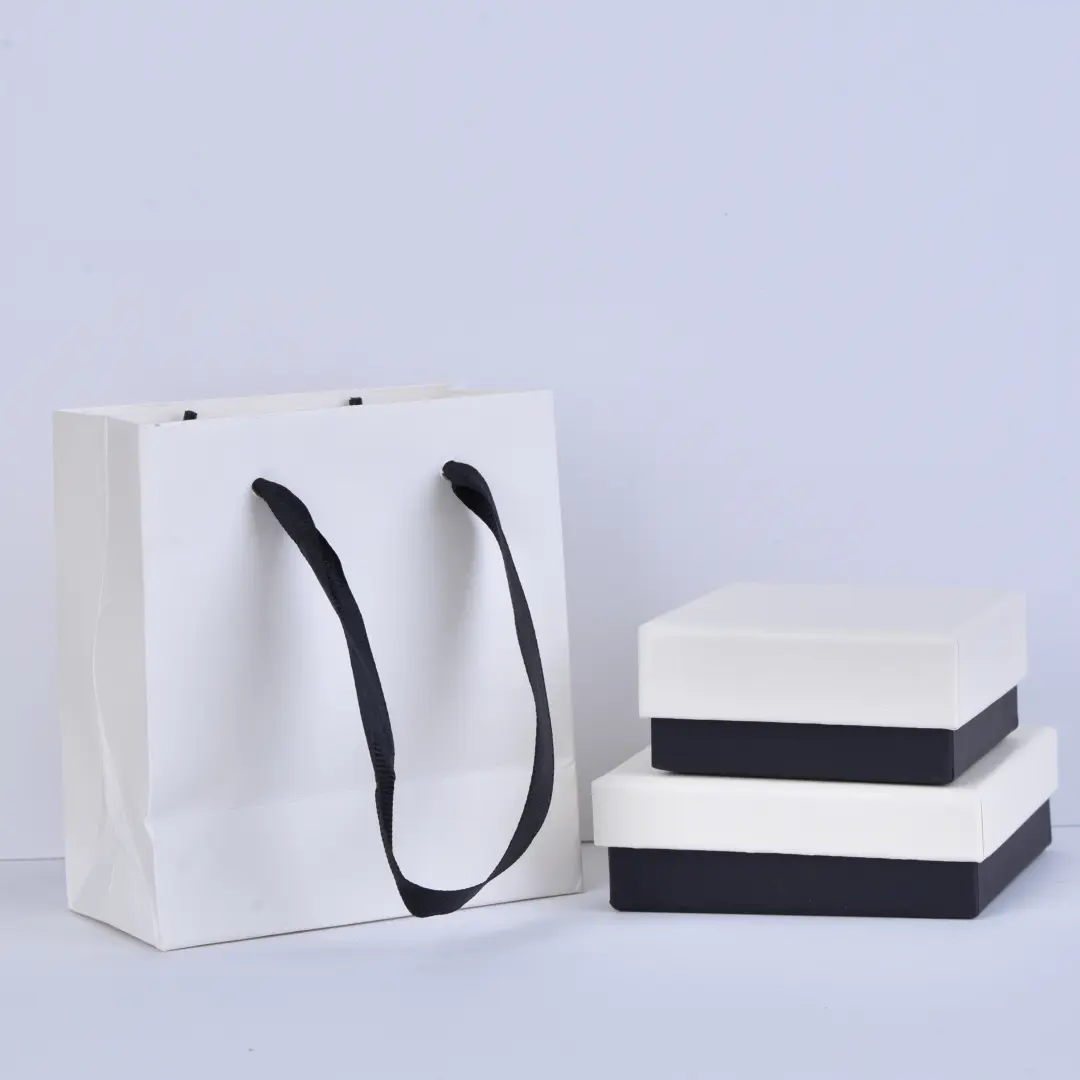 Custom White Paper Bags with Handle - 11x12x6cm Jewelry Paper Bag | Small Black and White Gift Bags - white two piece paper jewelry box3