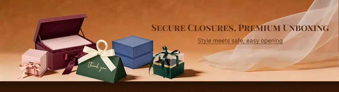 პრემიუმ კლასის საჩუქრებისა და საიუველირო ყუთები საიმედო შესაკრავებით, ლენტებით და ელეგანტური დიზაინით ფუფუნების შესაფუთად.