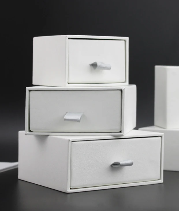 Чому ми - img cta bg зліва