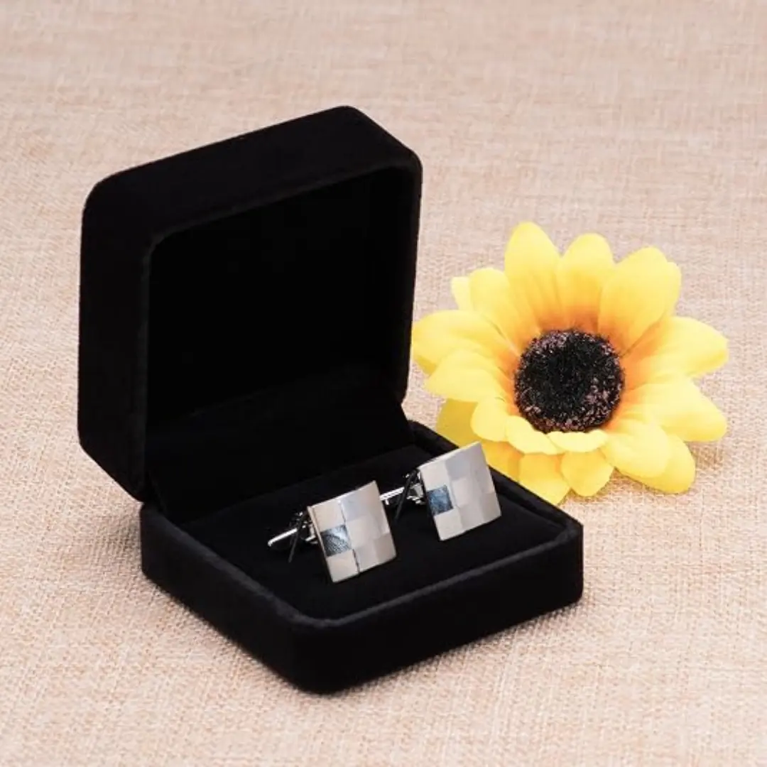 Bracelet Holder in Glass & Wood | T-Shape Bracelet Display Stand for Retail Showcase | Richpack - cufflink box 5